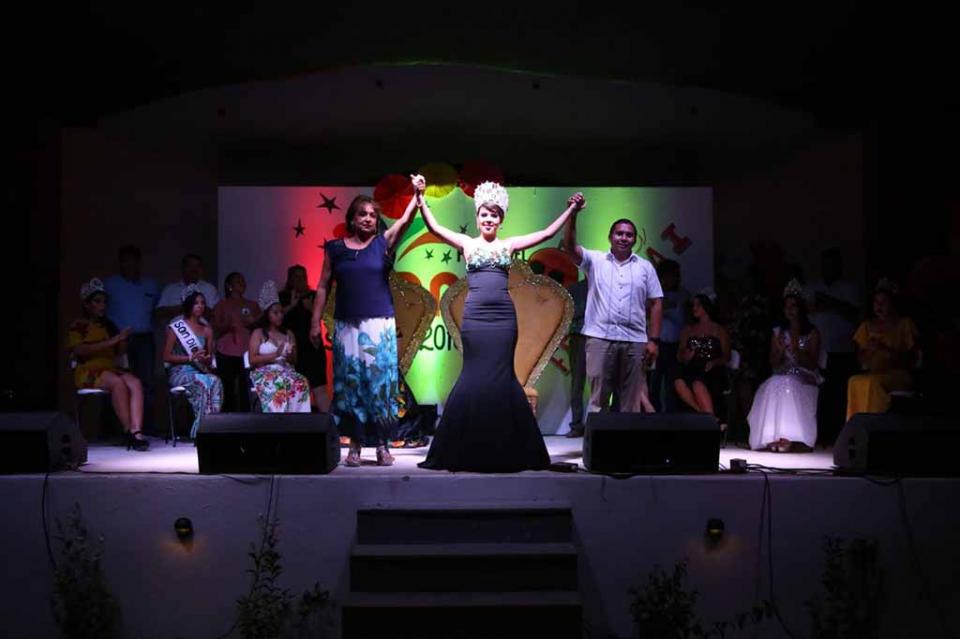 reinadelmango Es Fernanda I, la Reina de la "Feria del Mango 2018"