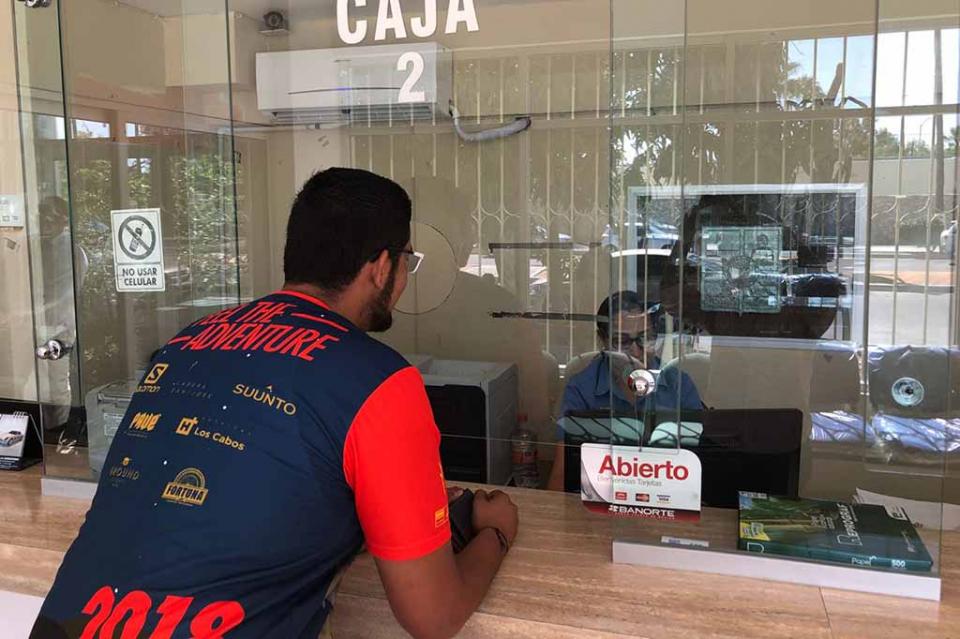 Garantizar un servicio eficiente y eficaz en la atención de 196 mil 176 trámites de la propiedad Garantizar un servicio eficiente y eficaz en la atención de 196 mil 176 trámites de la propiedad