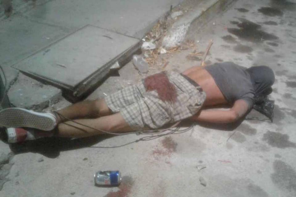 Encuentran a hombre atado a poste tras presunto atentado al pudor de una menor en La Paz Encuentran a hombre atado a poste tras presunto atentado al pudor de una menor en La Paz
