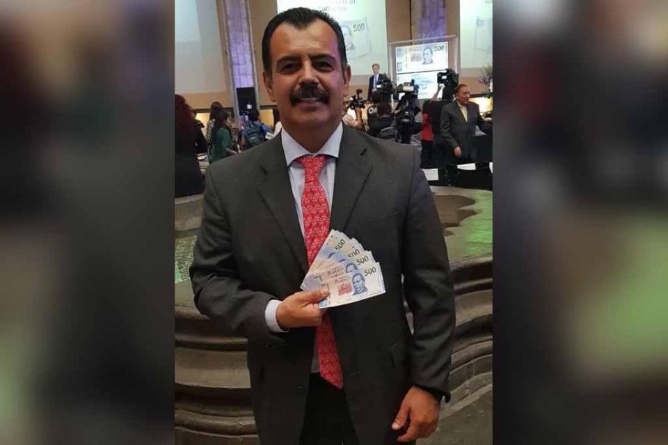 Sudcaliforniano, uno de los colaboradores que diseñó nuevo billete de 500 pesos Sudcaliforniano, uno de los colaboradores que diseñó nuevo billete de 500 pesos