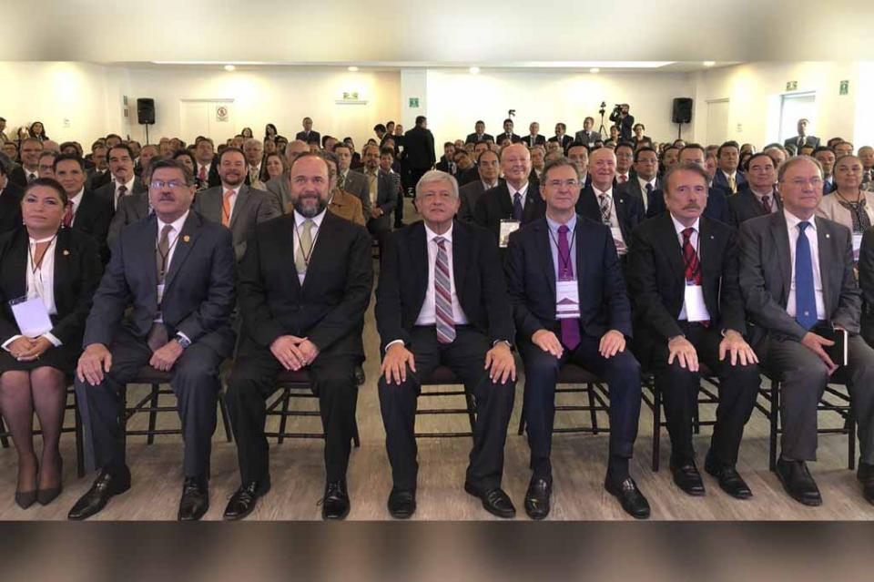 UABCS presente en encuentro de universidades con el Presidente Electo de México UABCS presente en encuentro de universidades con el Presidente Electo de México