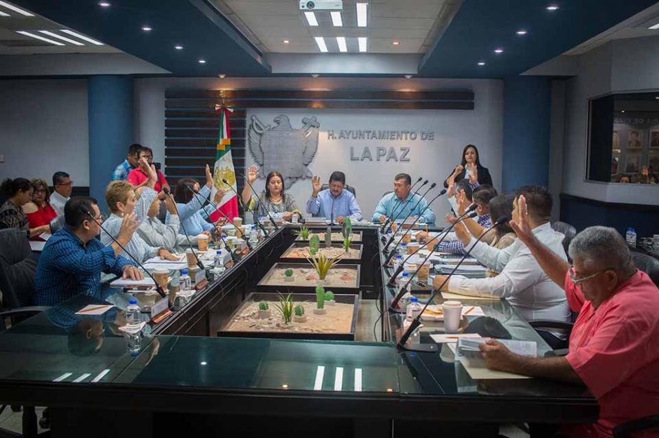 Presenta la Comisión de Hacienda, Patrimonio y Cuenta Pública el informe financiero del mes de junio Presenta la Comisión de Hacienda, Patrimonio y Cuenta Pública el informe financiero del mes de junio