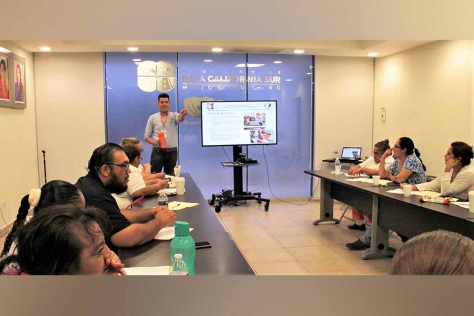 CAPACITACIONCADI1 Se capacita a personal de centros asistenciales de desarrollo infantil