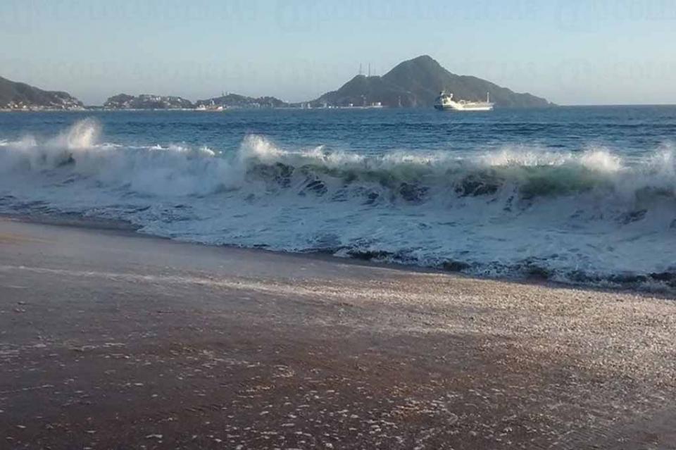 Meteorológico prevé mar de fondo en costas del Océano Pacífico Meteorológico prevé mar de fondo en costas del Océano Pacífico
