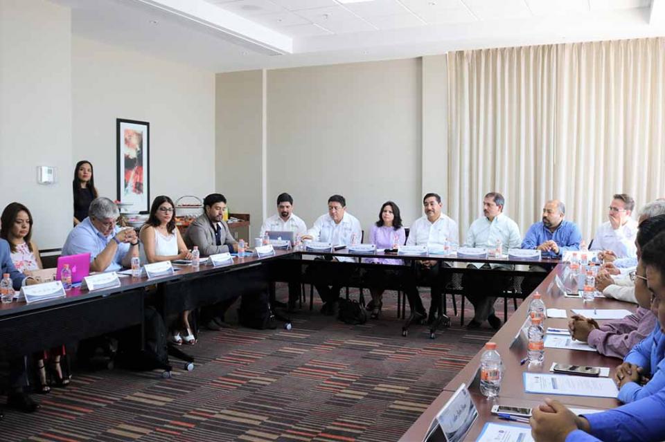 La Paz sede de la reunión nacional para evitar novatadas en escuelas normales La Paz sede de la reunión nacional para evitar novatadas en escuelas normales