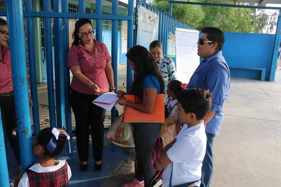 Inicia SEP recorrido para integrar comités escolares de participación social en BCS Inicia SEP recorrido para integrar comités escolares de participación social en BCS