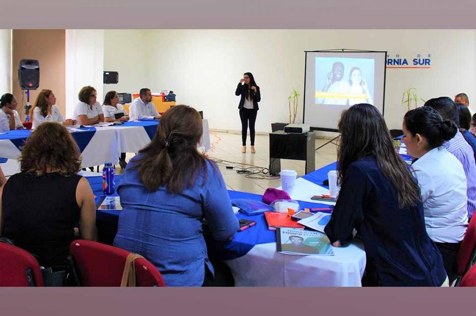 La vinculación con el Sector Educativo fortalece la capacitación para el trabajo La vinculación con el Sector Educativo fortalece la capacitación para el trabajo