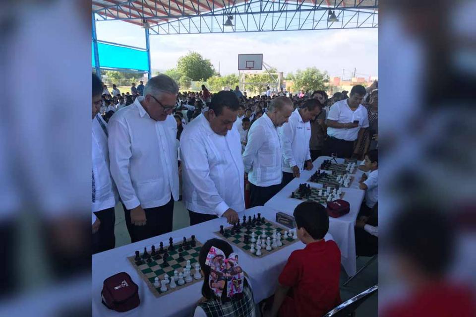 ajedrez Ajedrez en las escuelas impulsará nuevos talentos: Ávila
