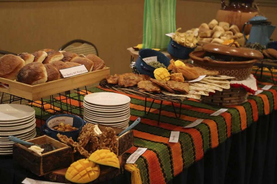 BCS se suma a la iniciativa nacional “Ven a Comer” BCS se suma a la iniciativa nacional “Ven a Comer”