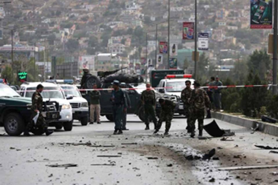 Suman 68 muertos por atentado en manifestación en Afganistán Suman 68 muertos por atentado en manifestación en Afganistán