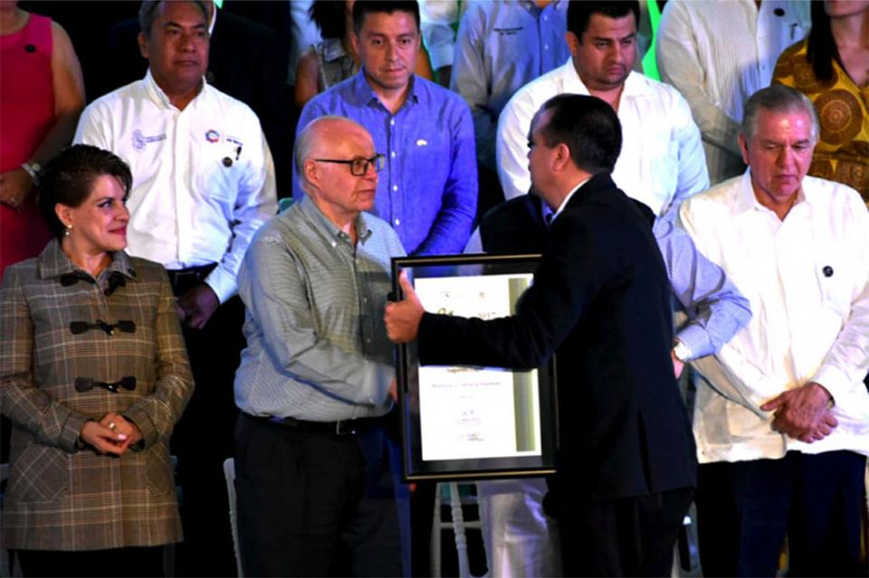 Programa sudcaliforniano de control de paludismo logra segundo lugar en caminando a la excelencia Programa sudcaliforniano de control de Paludismo logra segundo lugar en caminando a la excelencia