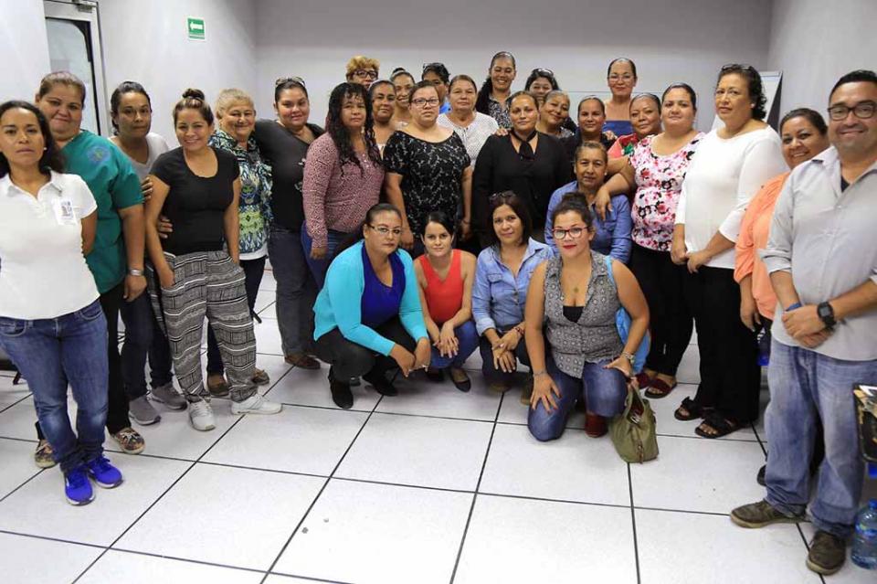 cadis Capacitado el personal de CADIS, en atención, cuidado y desarrollo infantil