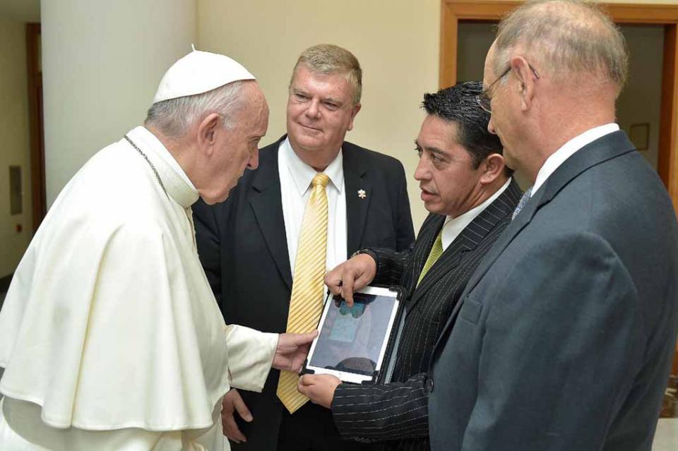 Con bendición del Papa lanzan “Pokémon Go” católico Con bendición del Papa lanzan “Pokémon Go” católico