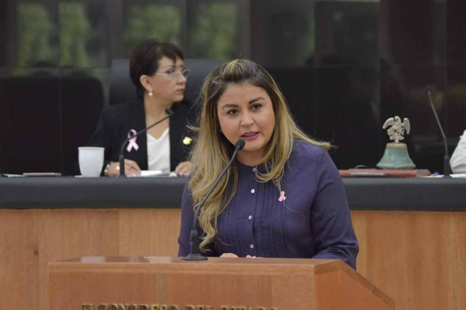 Presentan iniciativa para integrar en el código penal del estado al delito de feminicidio Presentan iniciativa para integrar en el código penal del estado al delito de feminicidio