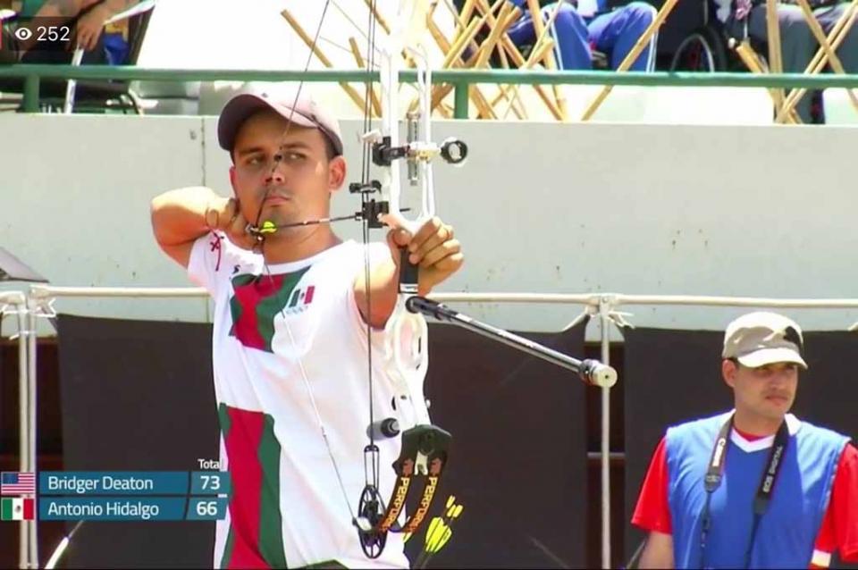 campeon antonio Preparan arcos y flechas para la Copa Nacional