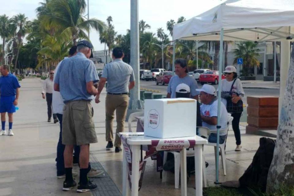 consultanaim Hasta dos veces pudo votar una misma persona en consulta sobre NAICM en La Paz