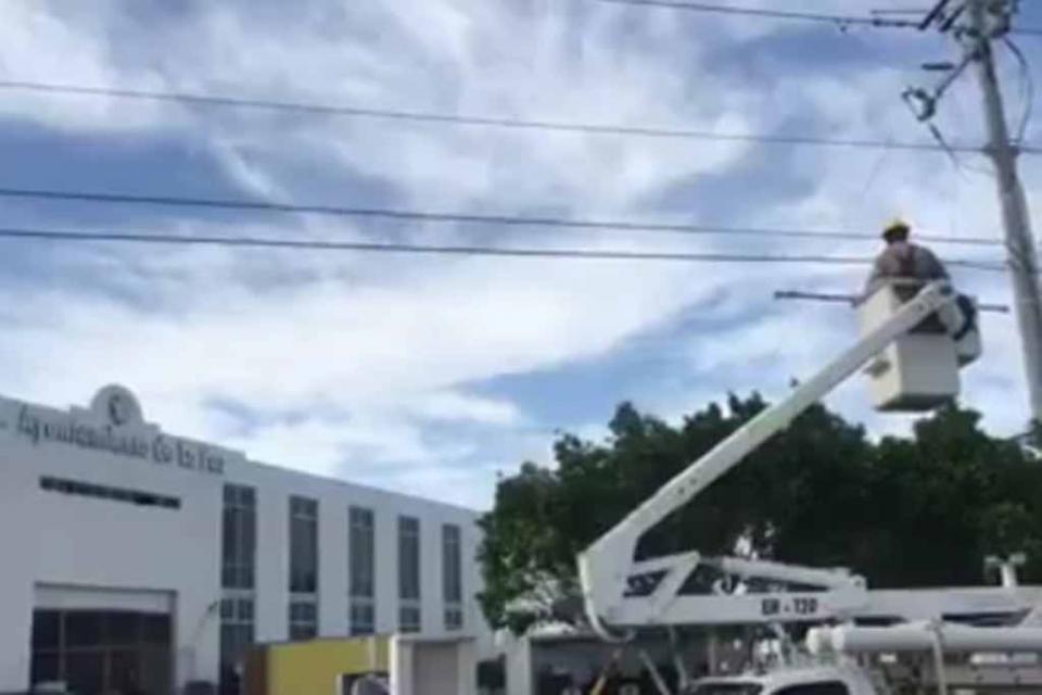 corteluz Por adeudo, cortan energía eléctrica al XVI Ayuntamiento de La Paz