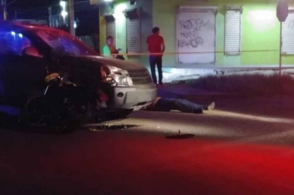 motociclistaatropellado Atropellan a pareja de motociclistas y resultan lesionados en La Paz