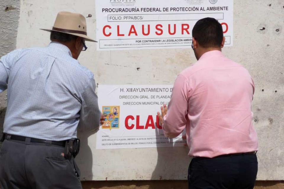 Clausuran Planeación Urbana y PROFEPA obra de construcción frente a hotel RIU Clausuran Planeación Urbana y Profepa obra de construcción frente a hotel RIU