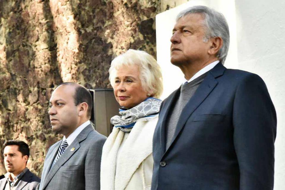 No es bueno para México "empantanarse" en perseguir a presuntos corruptos: López Obrador No es bueno para México "empantanarse" en perseguir a presuntos corruptos: López Obrador