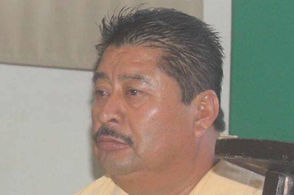 Insisten transportistas de Los Cabos en aumento de tarifas Insisten transportistas de Los Cabos en aumento de tarifas