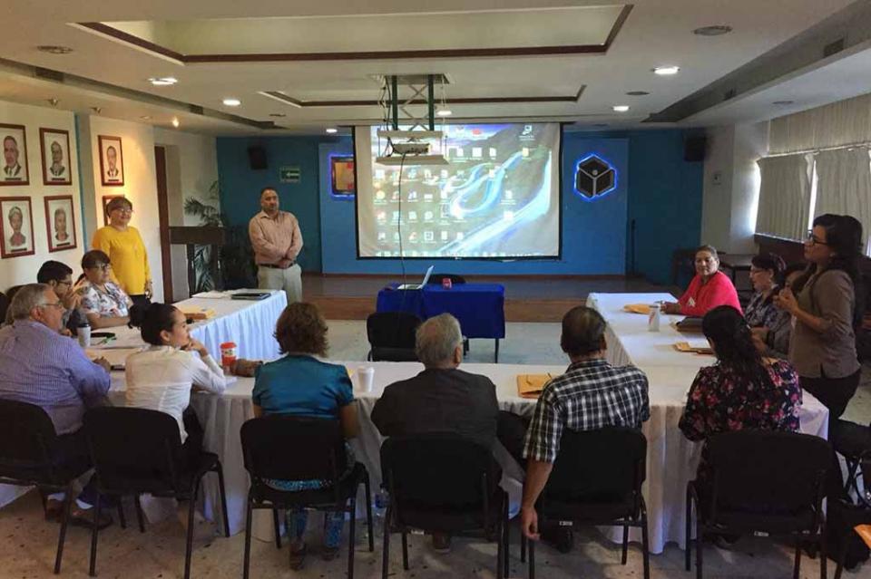 Capacita SEP aplicadores para examen ECEA nivel secundarias en BCS Capacita SEP aplicadores para examen ECEA nivel secundarias en BCS