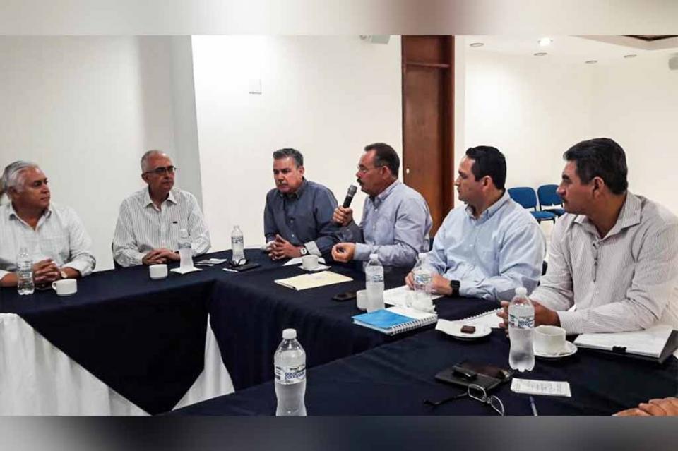 Socializa SEPUIM iniciativa de ley de movilidad con sector empresarial Socializa SEPUIM iniciativa de Ley de Movilidad con sector empresarial