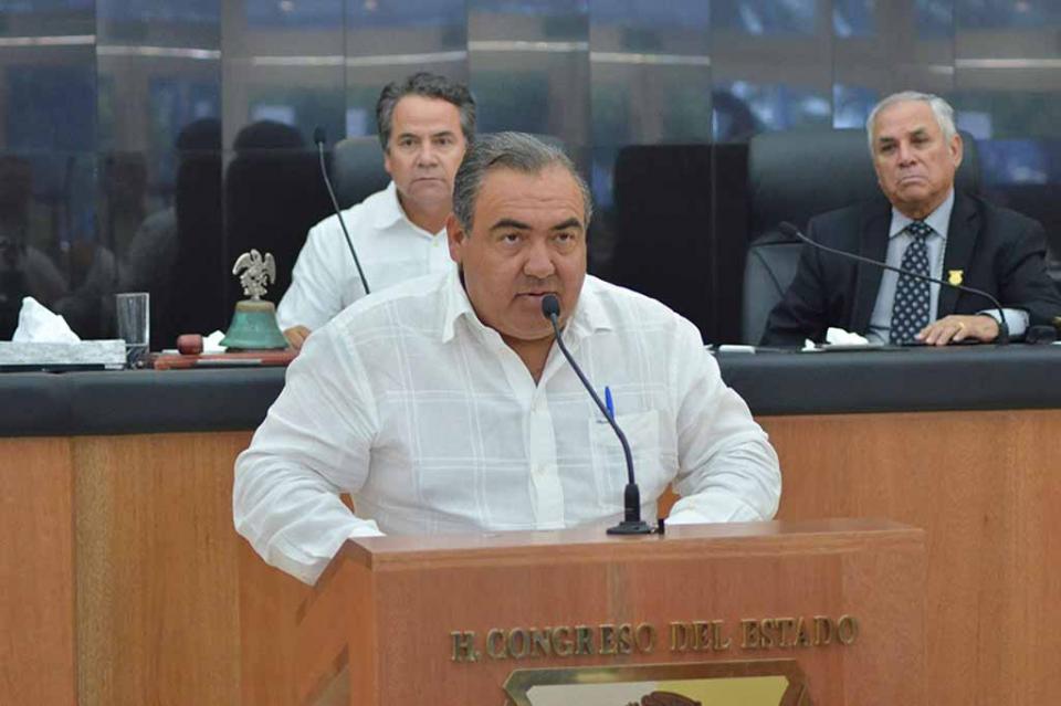 Presentan en el Congreso del Estado iniciativa de Reforma a la Ley de Hacienda Municipal Presentan en el Congreso del Estado iniciativa de Reforma a la Ley de Hacienda Municipal
