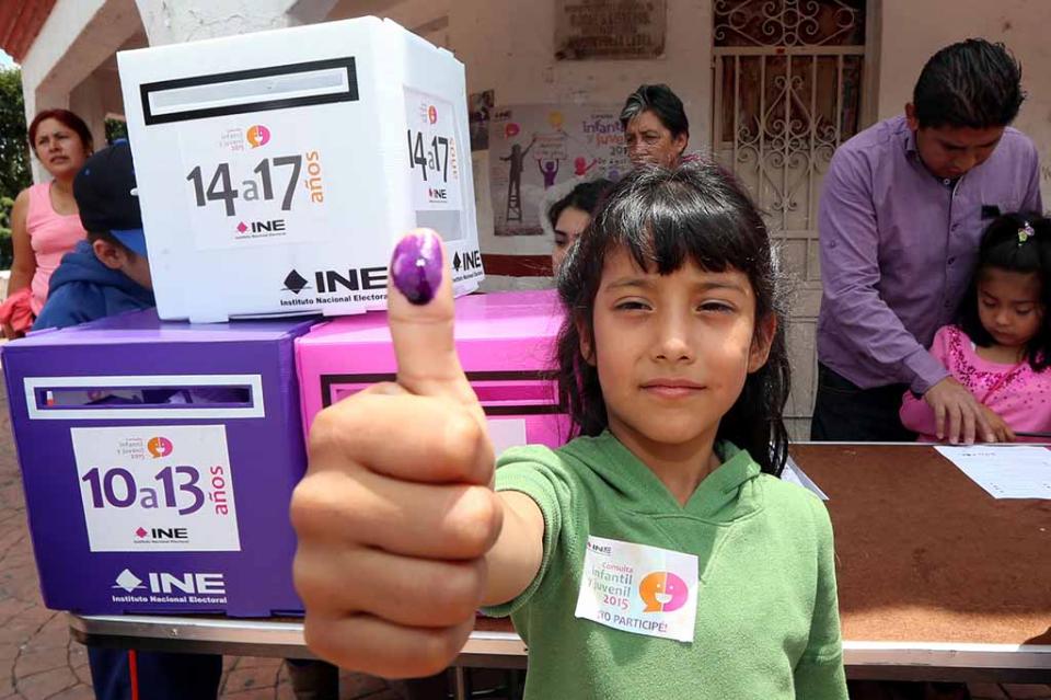 CONSULTA INFANTIL Y JUVENIL 2015. Realizan por séptimo día consulta infantil y juvenil en estados