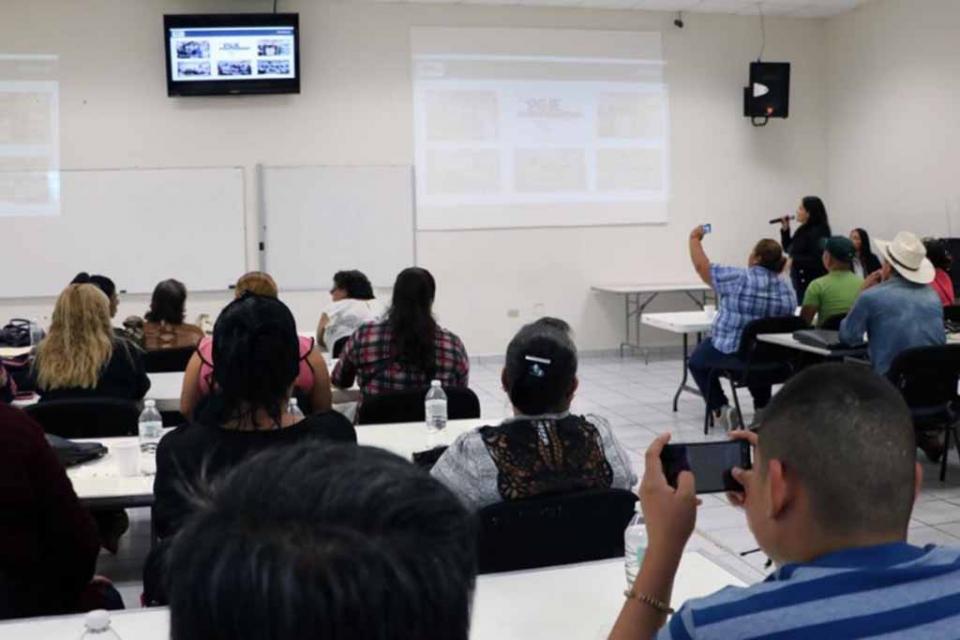 procucursos Dirigentes de colonias de La Paz se capacitan en tema de Justicia Alternativa