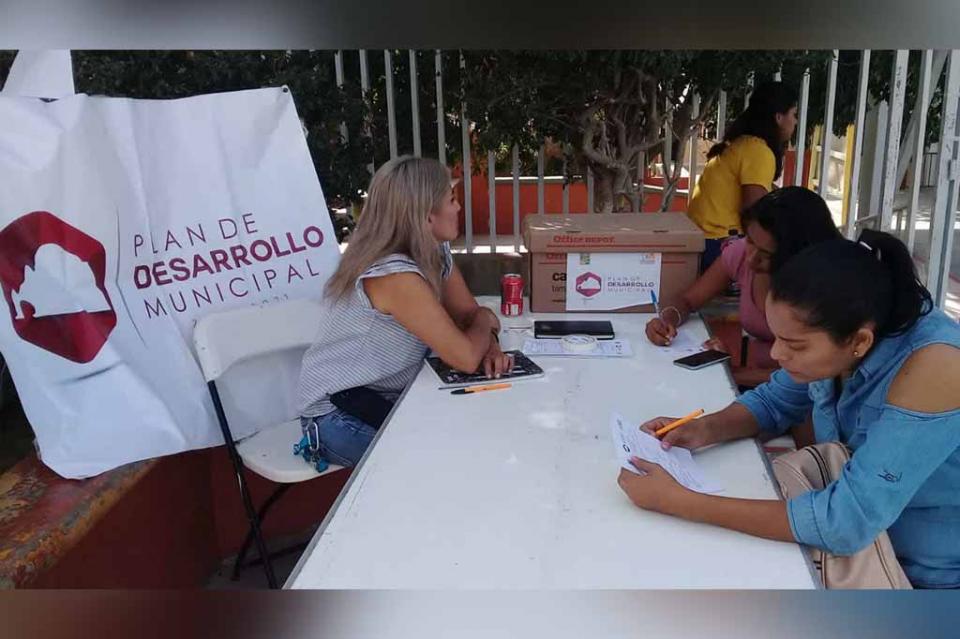 Plan de Desarrollo Municipal estará integrado con base a la opinión ciudadana Plan de Desarrollo Municipal estará integrado con base a la opinión ciudadana