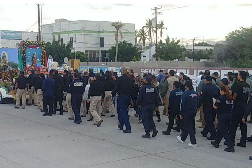 desfileseguridad Cuerpos de Seguridad de La Paz realizan peregrinación guadalupana
