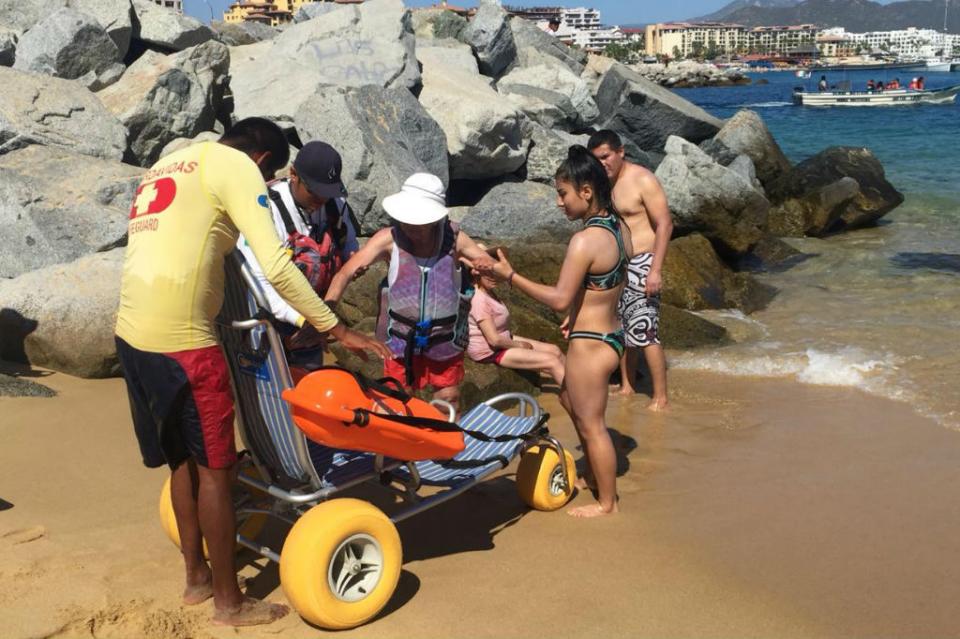 guardavidas2 Tendrán playas de Los Cabos más guardavidas para seguridad de bañistas: Zofemat