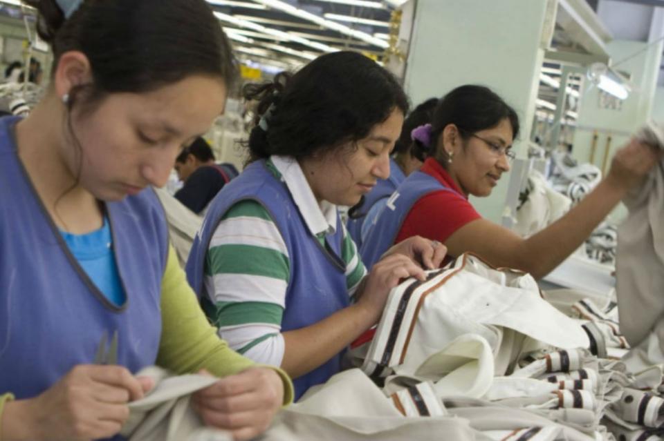 inmigrantesmaquiladoras2 Industria maquiladora ofrecerá trabajo a migrantes que cubran el perfil