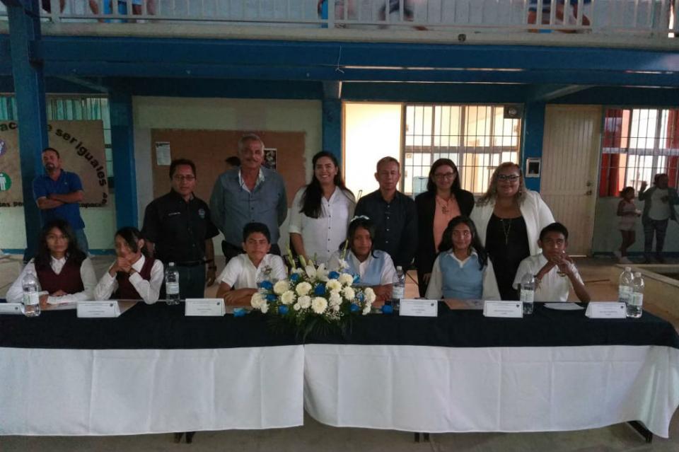 secundaria2 Alumnos presentan Miniconferencia en escuela Secundaria General Raúl Enrique Guerrero Montaño T.V
