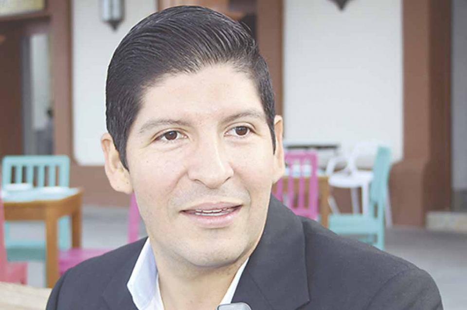 Revisarán condiciones del comodato que otorgó Ayuntamiento a Canacintra, si hay alguna irregularidad el predio será recuperado: Síndico Revisarán condiciones del comodato que otorgó Ayuntamiento a Canacintra, si hay alguna irregularidad el predio será recuperado: Síndico