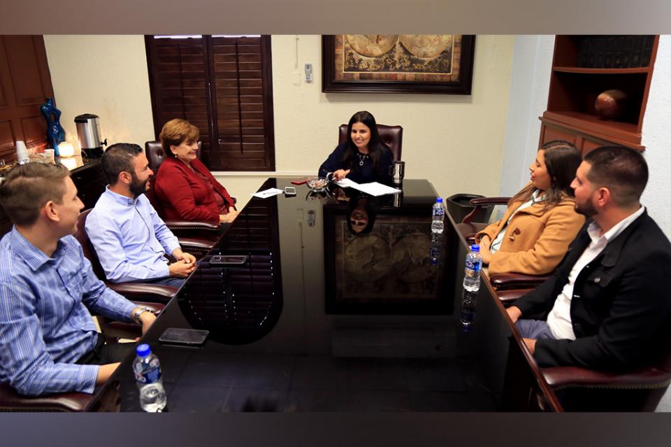 Los jóvenes tendrán la oportunidad de trabajar y estudiar con el programa del primer empleo Los jóvenes tendrán la oportunidad de trabajar y estudiar con el programa del primer empleo