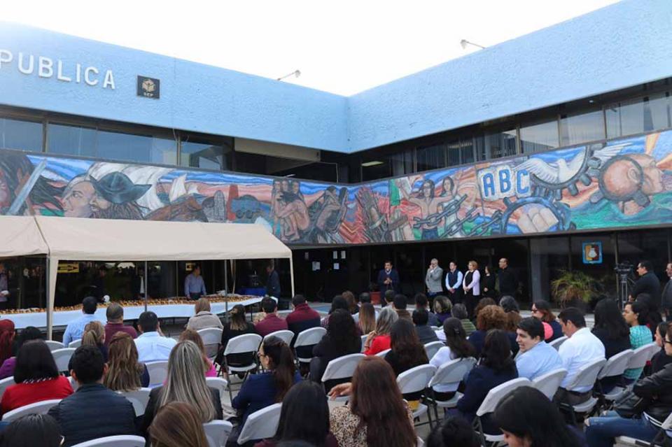 BCS cuenta con estructura educativa comprometida para atender retos del sector BCS cuenta con estructura educativa comprometida para atender retos del sector