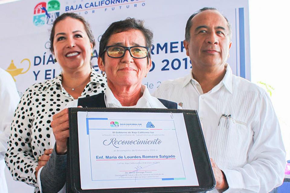 Trabajamos con el personal de enfermería por una mejor Salud: George Flores Trabajamos con el personal de enfermería por una mejor Salud: George Flores