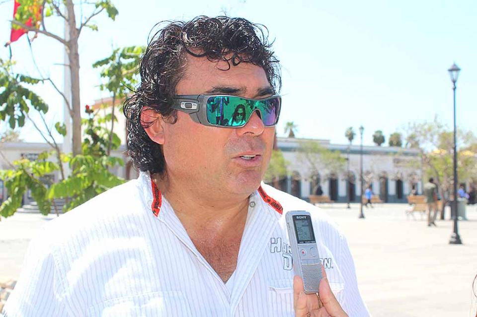 Sí es falsa la firma de Álvaro Ramírez, en licencia de construcción Sí es falsa la firma de Álvaro Ramírez, en licencia de construcción