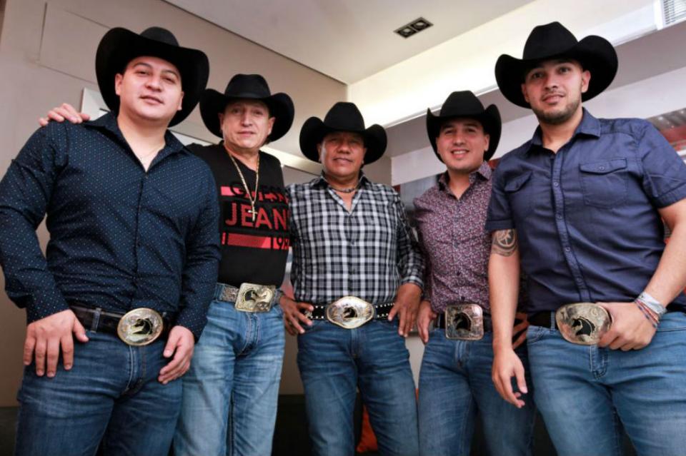 bronco Bronco se rehúsa a ser un grupo del recuerdo, asegura Lupe Esparza
