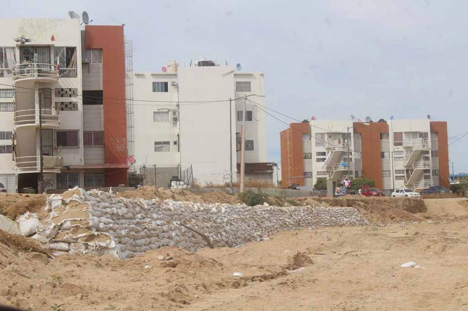 Provocan invasiones de Chula Vista confrontaciones entre paracaidistas: Lozoya Provocan invasiones de Chula Vista confrontaciones entre paracaidistas: Lozoya