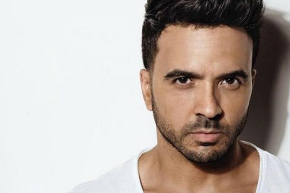 fonsi2 Luis Fonsi estrena "Sola", balada romántica con influencias de R&B