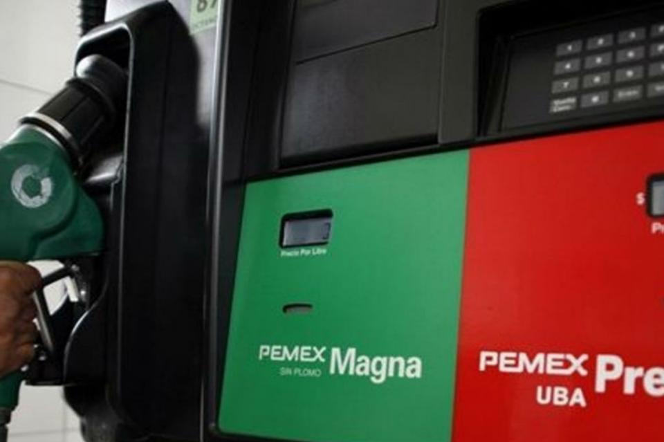 gasolina3 Promete López Obrador homologar precios de gasolinas con EUA en frontera