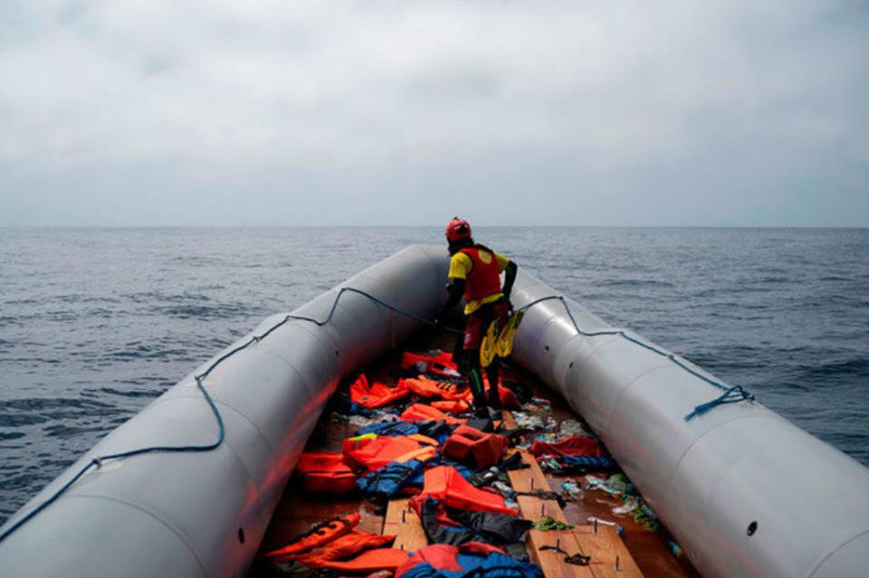 naufragio2 Reportan 20 migrantes desaparecidos tras naufragio en el Mediterráneo