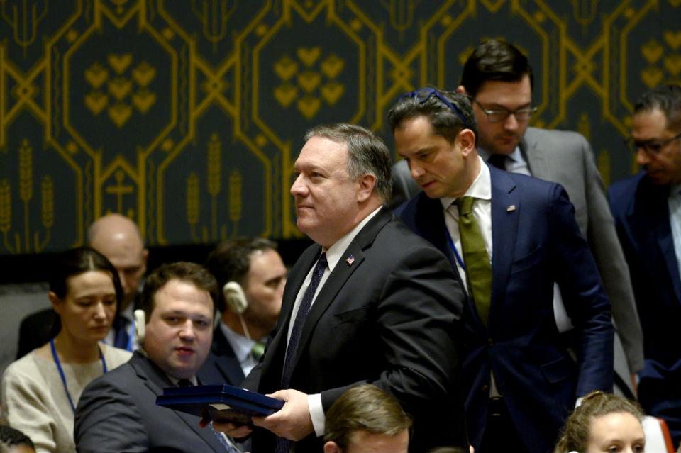 pompeo Pompeo pide a todos los países finalizar transacciones financieras con gobierno de Maduro