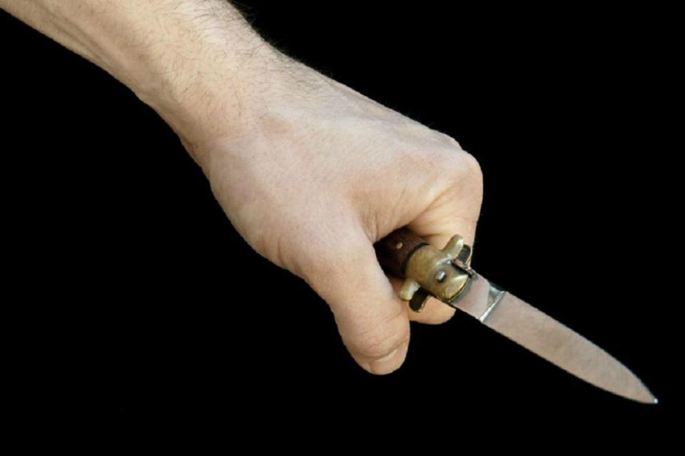 riñanavaja2 En riña con navajas, dos hombres quedan gravemente heridos en La Paz