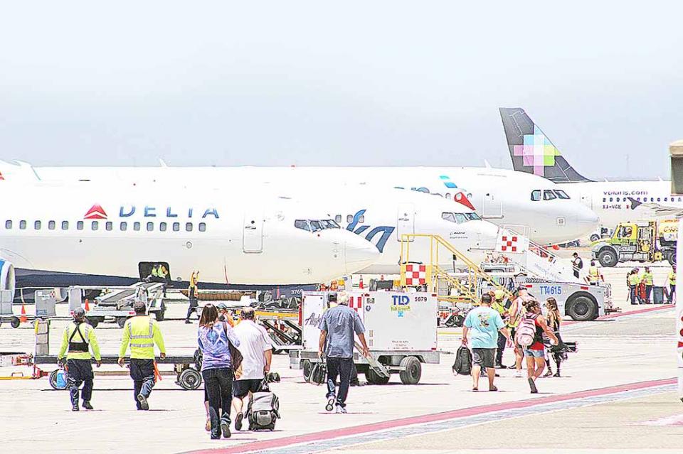 A partir de este año el cobro de 350 pesos al turista extranjero: AHLC A partir de este año el cobro de 350 pesos al turista extranjero: AHLC
