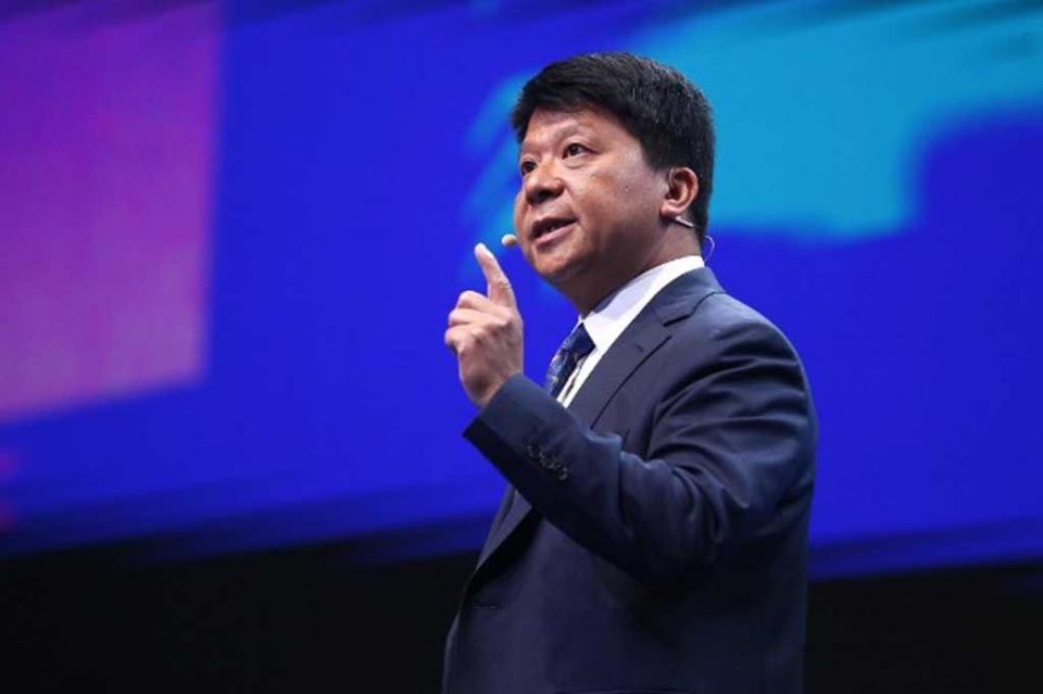 Presidente de Huawei aprovecha foro para defenderse de EUA Presidente de Huawei aprovecha foro para defenderse de EUA