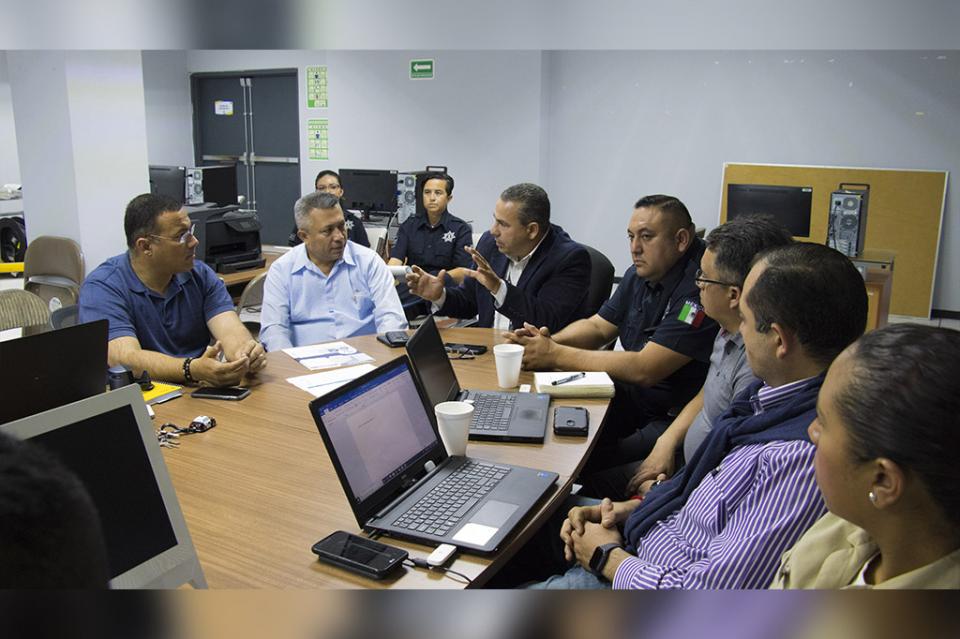 Estado y Municipio de Los Cabos utilizarán plataforma común en materia de seguridad Estado y Municipio de Los Cabos utilizarán plataforma común en materia de seguridad